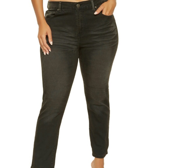 Straight leg Black Whiskered Jeans - Picture 2 of 4